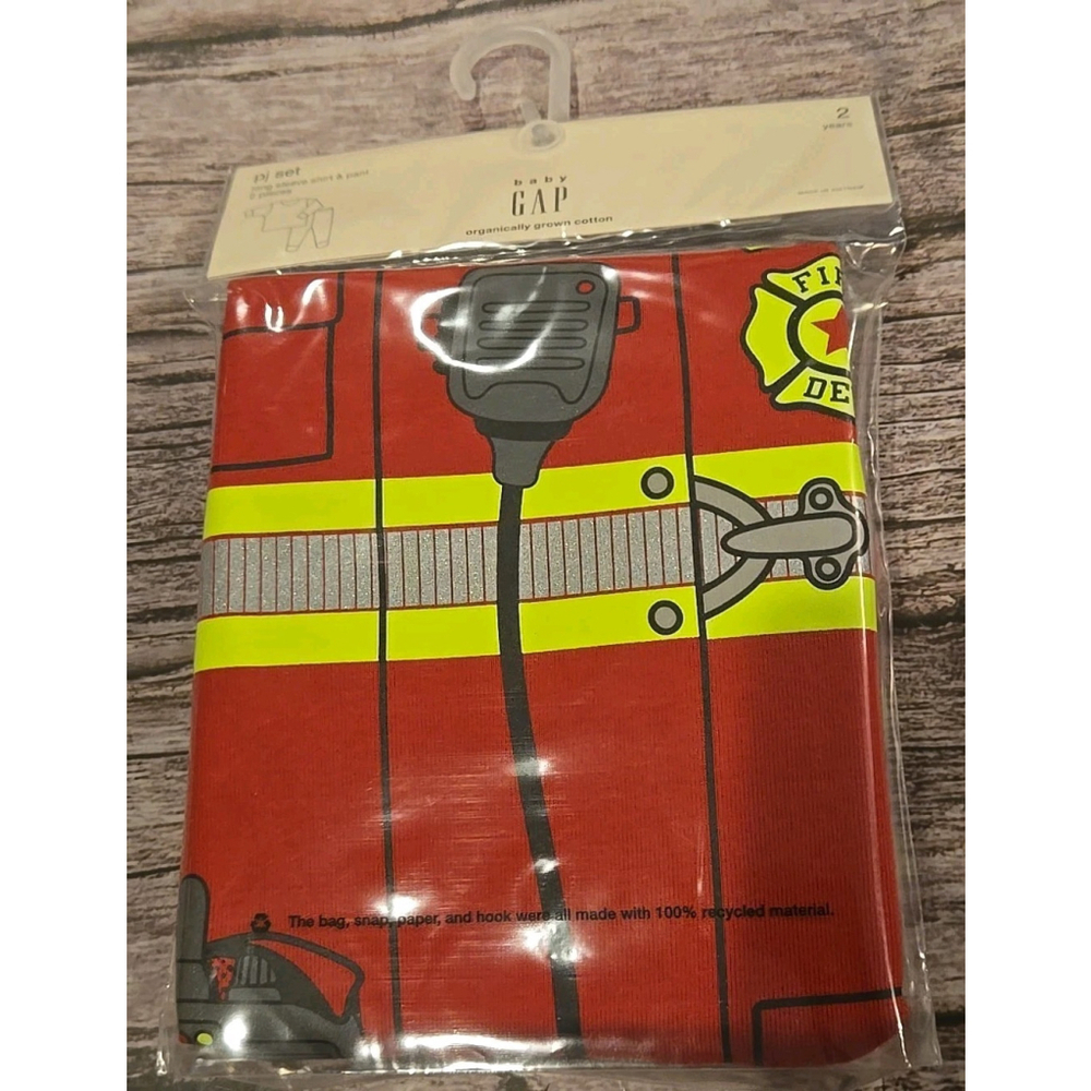 Baby Gap Fire Department PJ Set Size 2 Years New-Sealed
